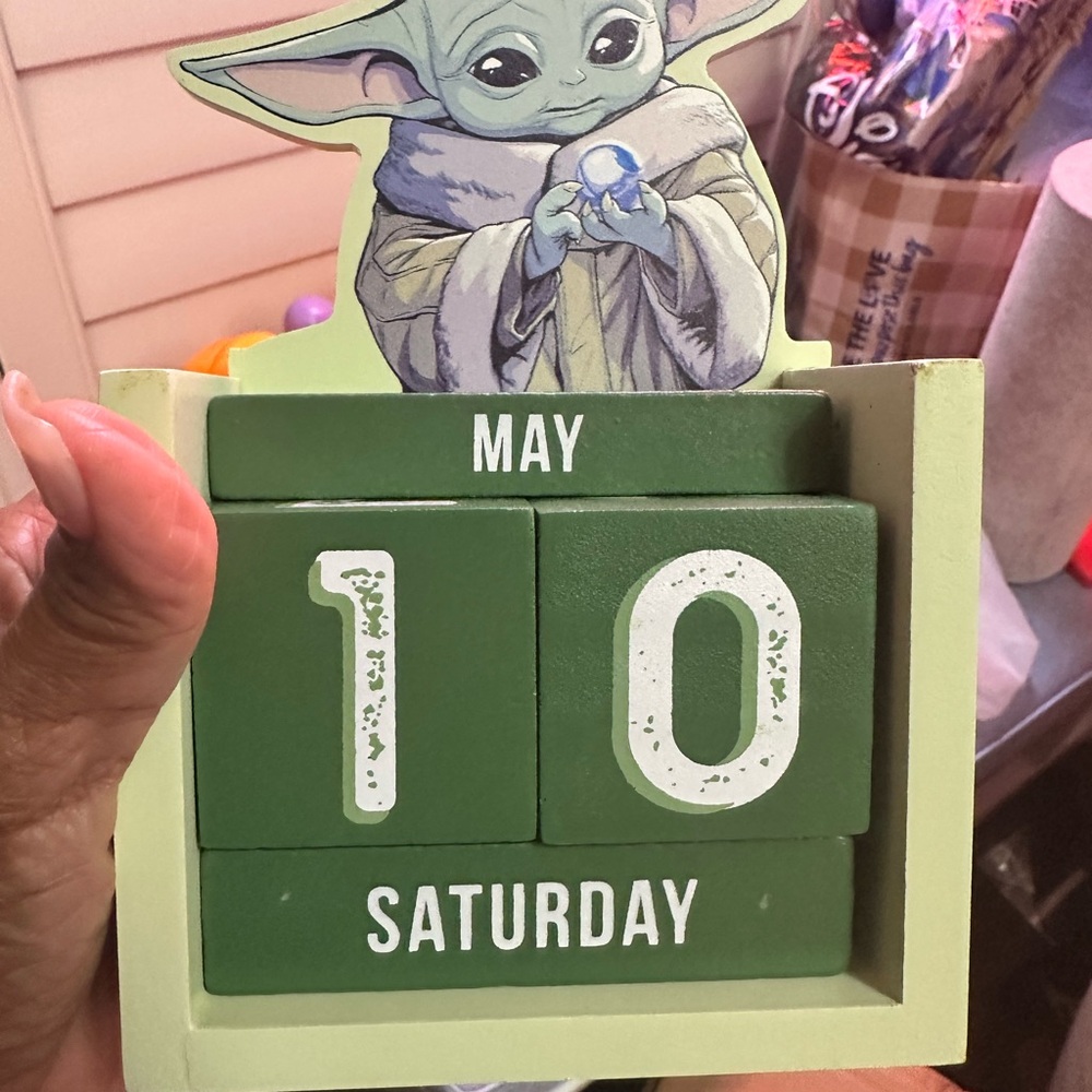 Disney Green and White Baby Yoda Perpetual Calendar